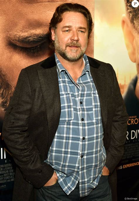 what happened to russell crowe